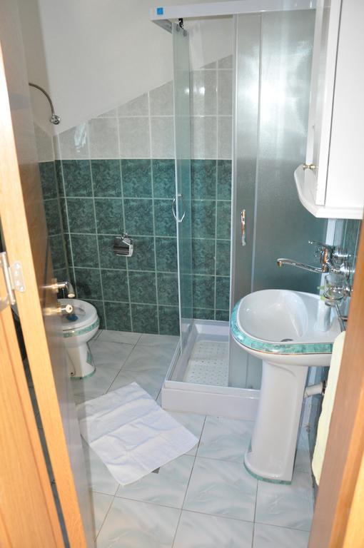 Aria Apartmani Vrdnik Dış mekan fotoğraf
