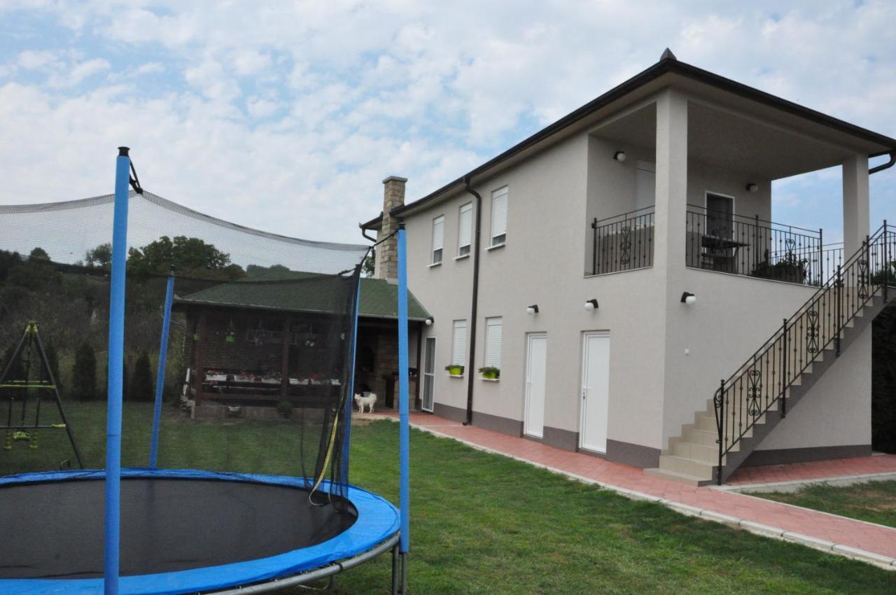 Aria Apartmani Vrdnik Dış mekan fotoğraf